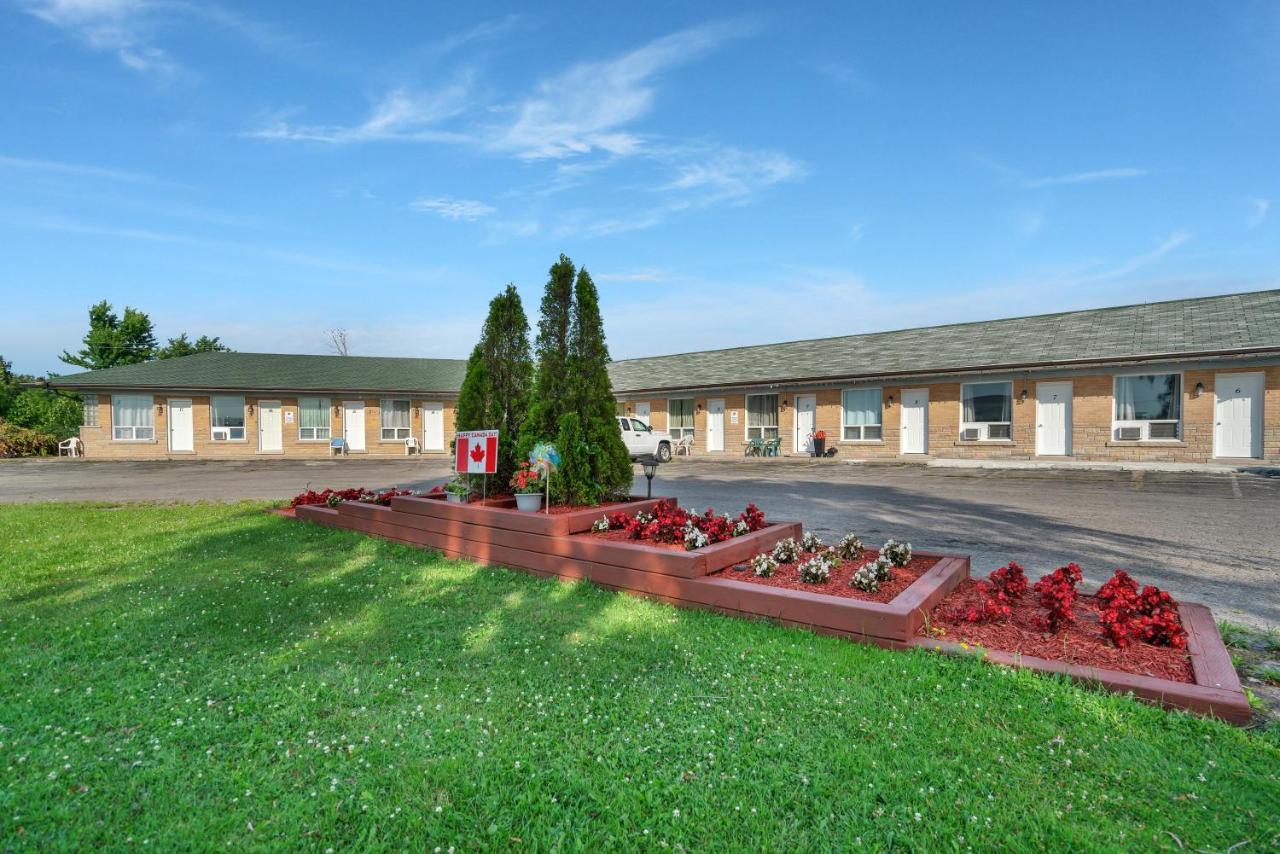 Seaway Motel Порт-Колборн Экстерьер фото