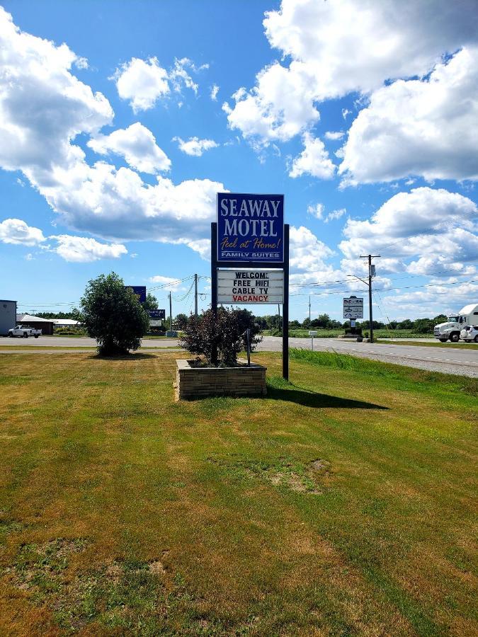 Seaway Motel Порт-Колборн Экстерьер фото