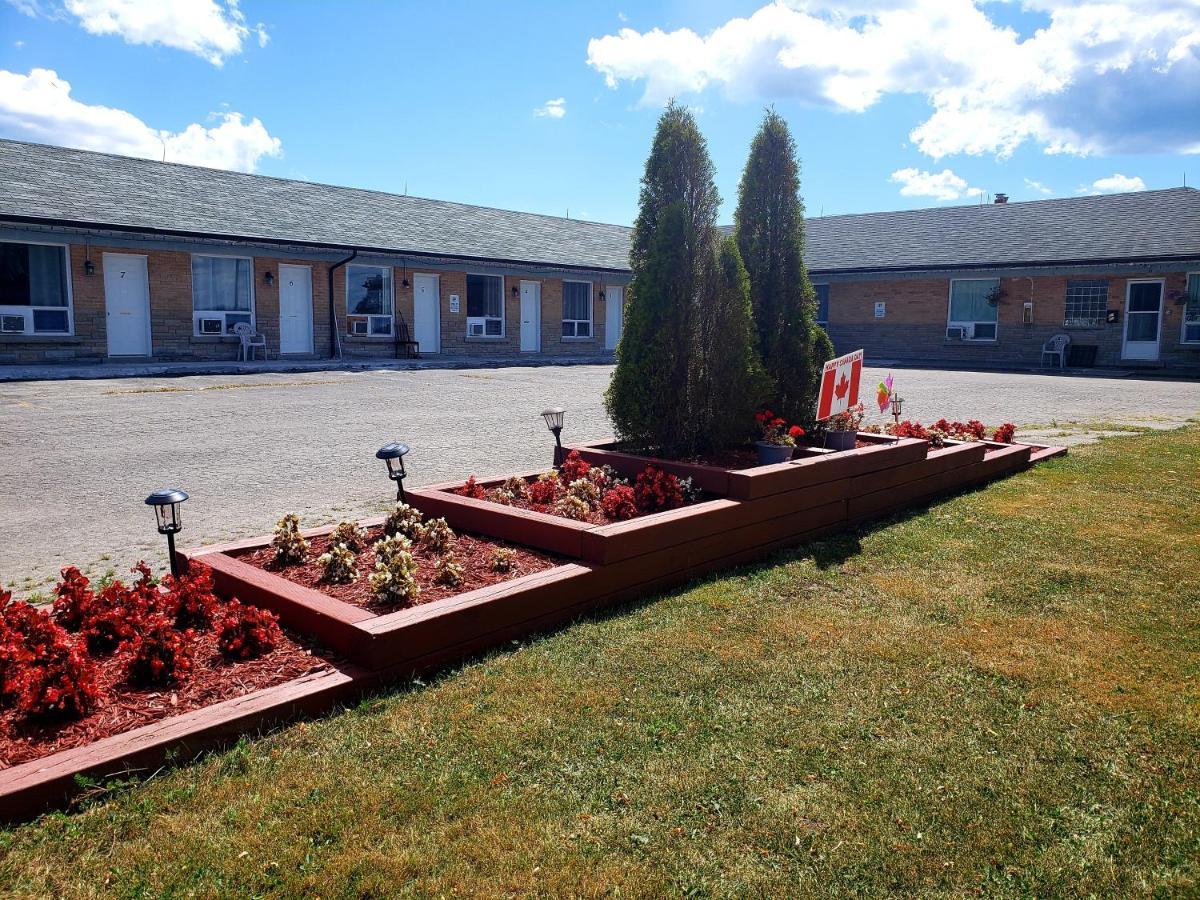Seaway Motel Порт-Колборн Экстерьер фото