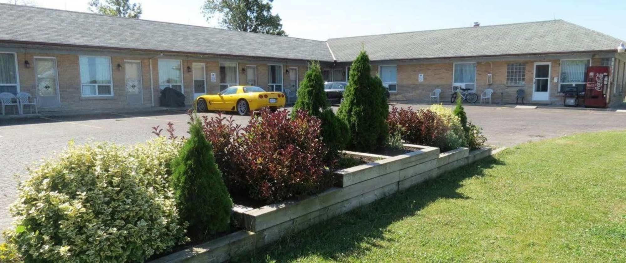Seaway Motel Порт-Колборн Экстерьер фото
